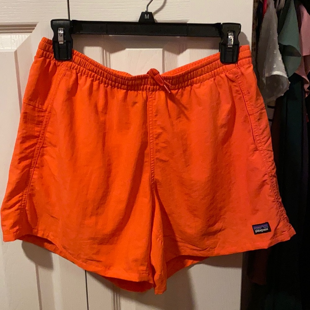 Patagonia Baggies Shorts - coral size small